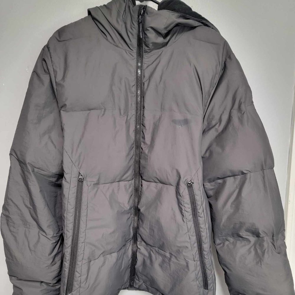 Champions Mens Medium black Jacket  waterproof lined hood M winter fall